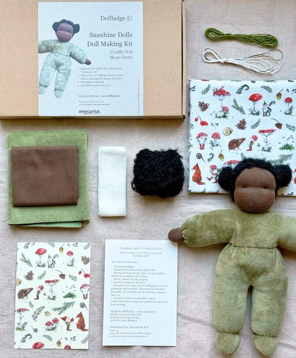 Zelfmaakpakket MINI Knuffelpopje met zwart haar