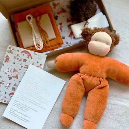 Zelfmaakpakket MINI Knuffelpopje met Bruin Haar